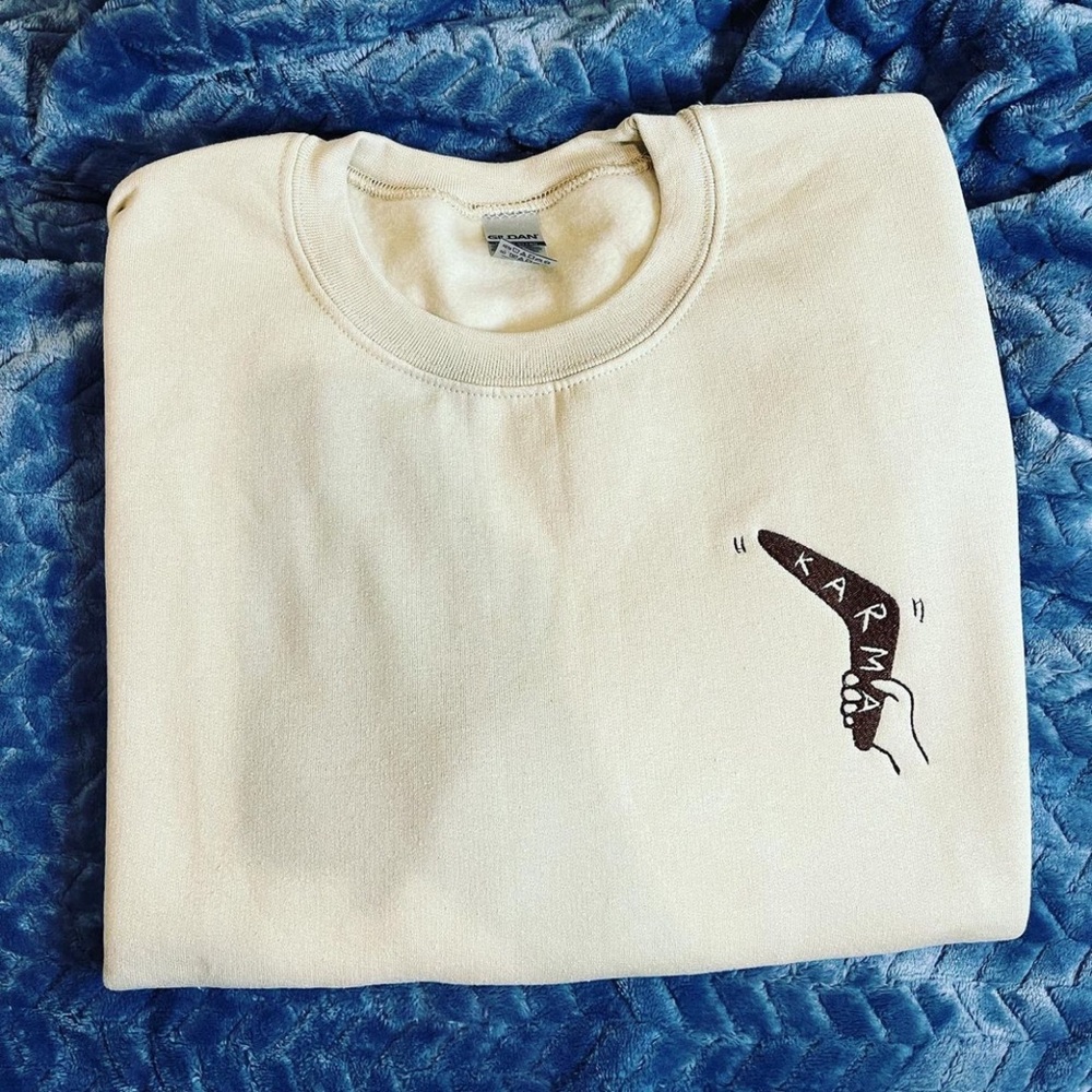 KARMA crewneck sweatshirt embroidered